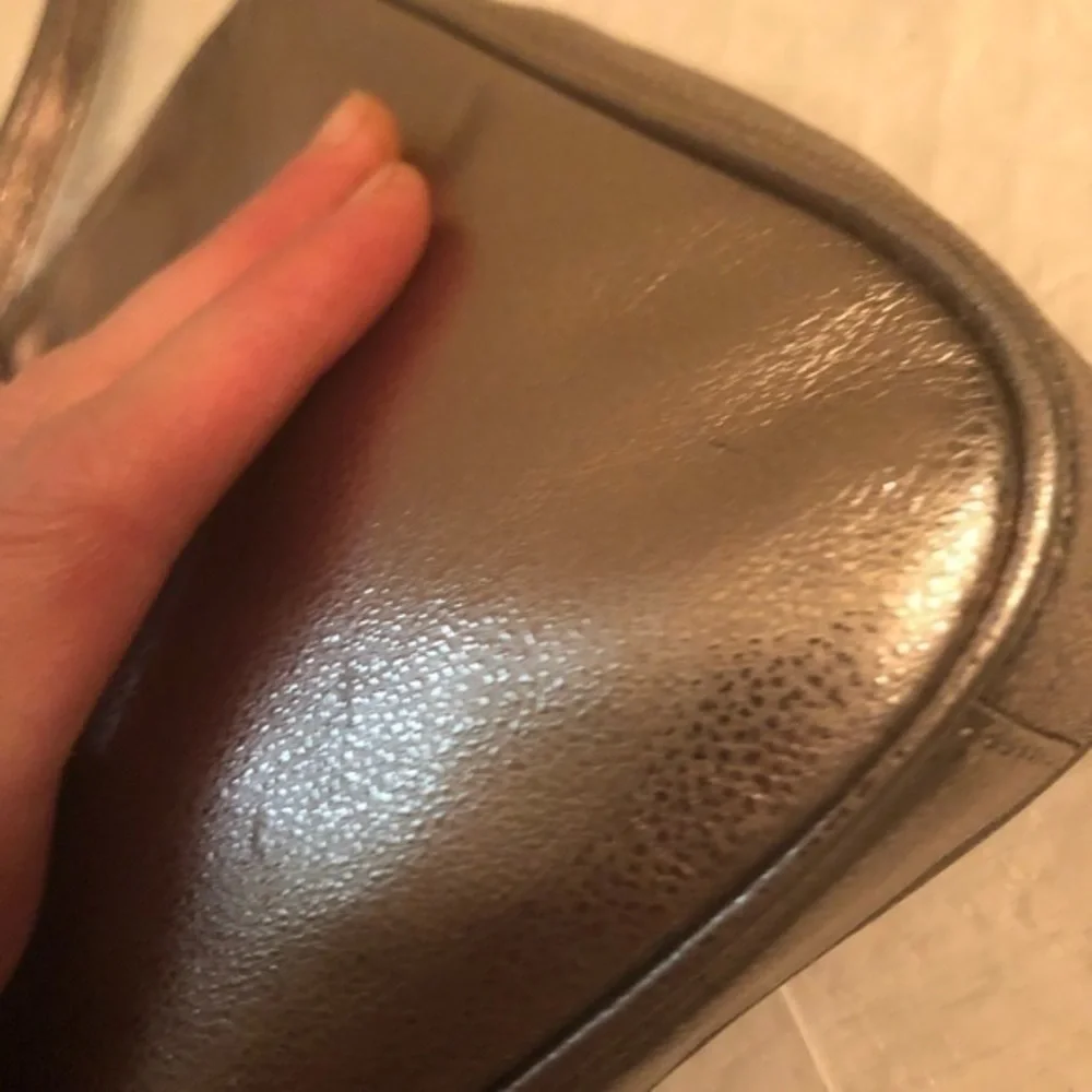 Michael kors silver leather convertible clutch bag
